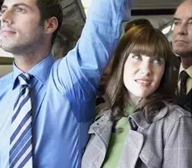 要想预防腋臭必先了解其症状